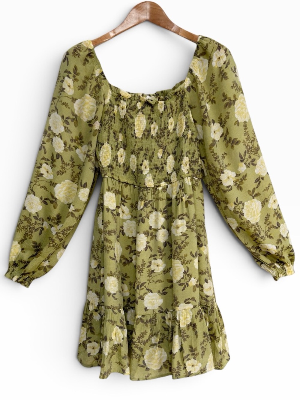 Mine Sage Green Floral Smocked Bodice Tiered Long Sleeve Mini Dress Size Medium